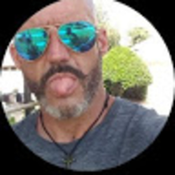 Meet your Posher, Daniel - Picture 1 of 1